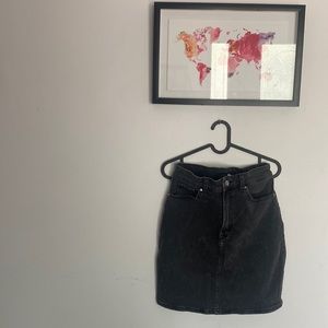 Grey/black washed denim skirt